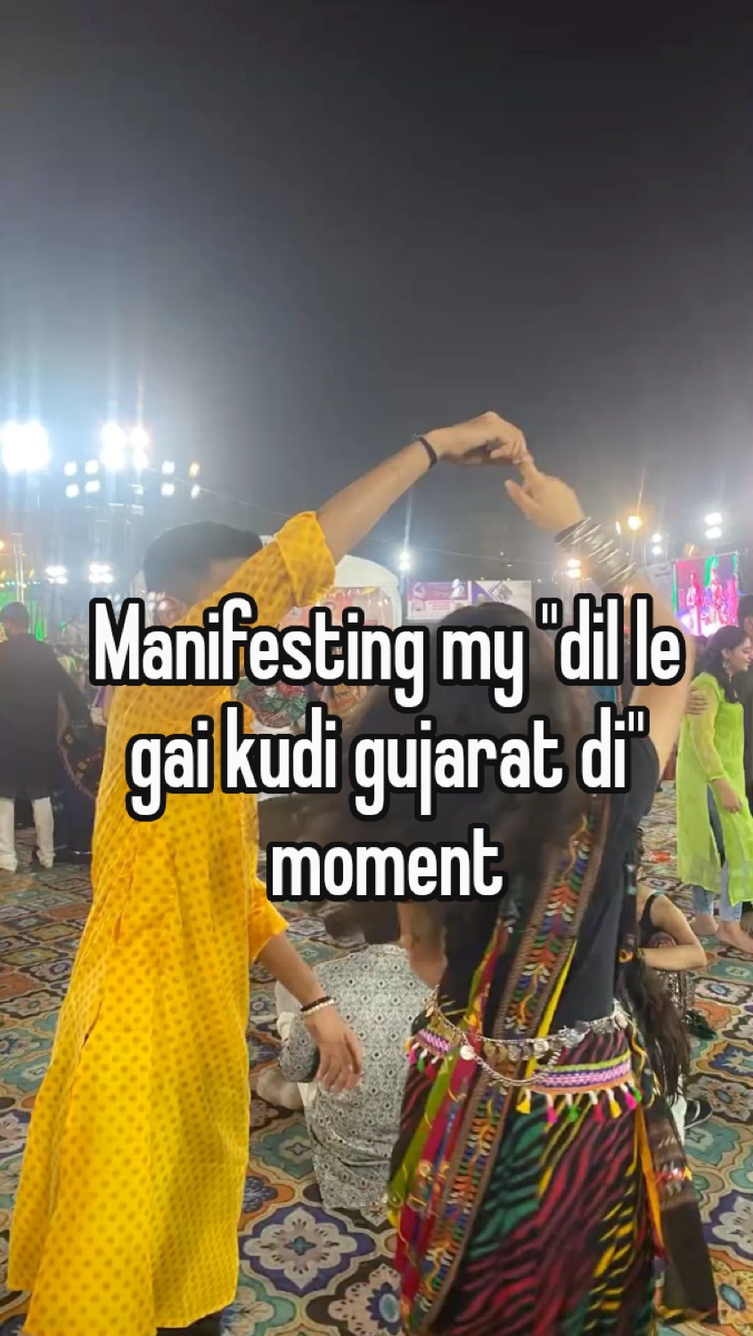 Couple dancing garba: 'Manifesting my "dil le gai kudi gujarat di" moment'