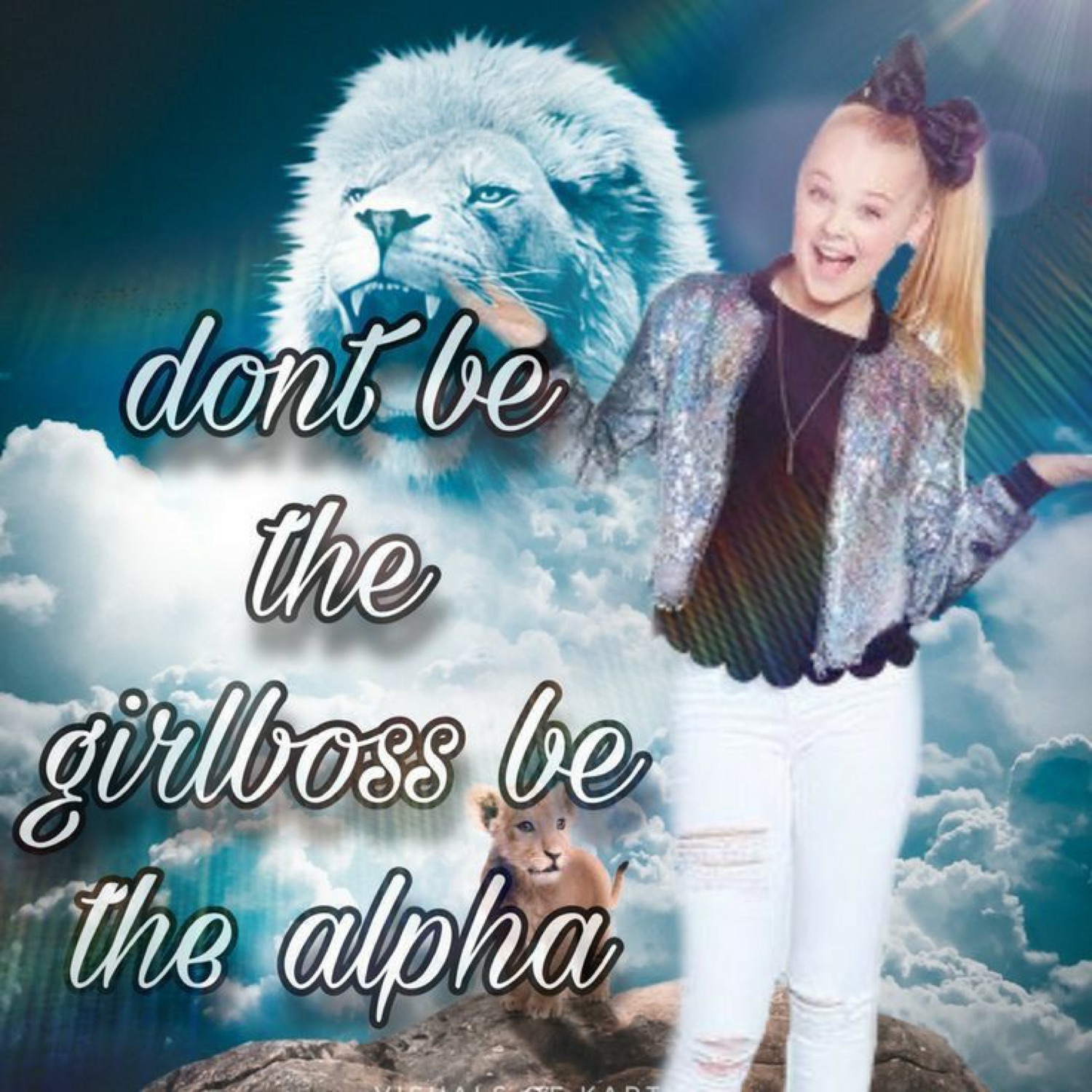 JoJo Siwa in front of a lion: 'dont be the girlboss be the alpha'