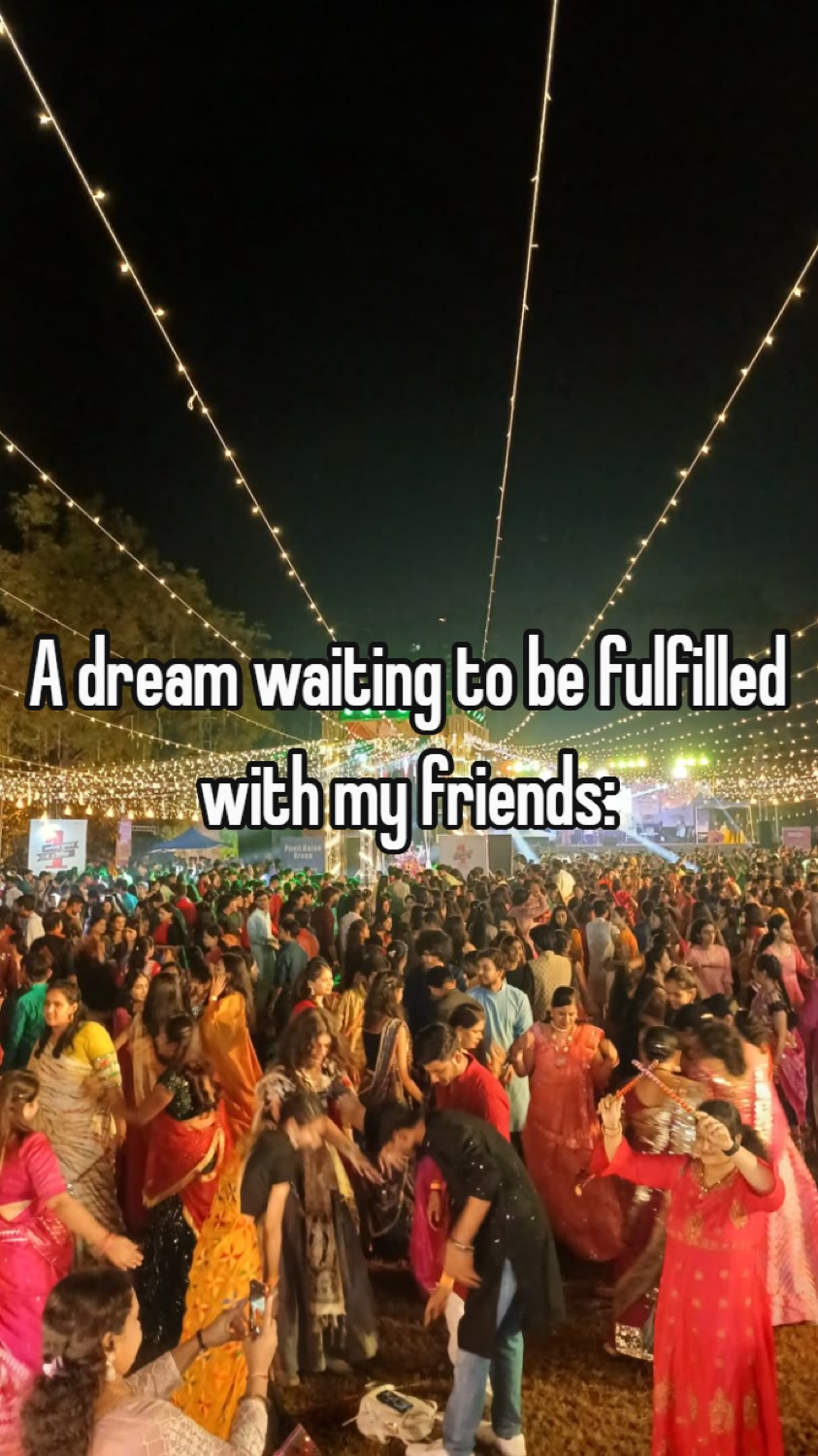 Garba crowd under string lights: 'A dream waiting to be fulfilled with my friends'